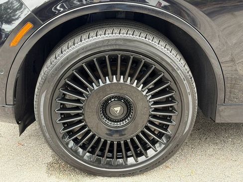 Used 2023 Lincoln Aviator Black Label w/ Jet Package AWD/4WD image 10