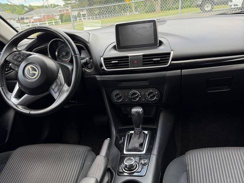 Used 2016 MAZDA MAZDA3 i Touring FWD image 5