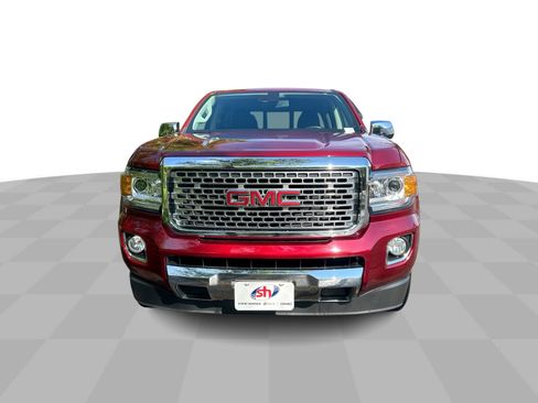 Certified 2019 GMC Canyon Denali RWD image 3