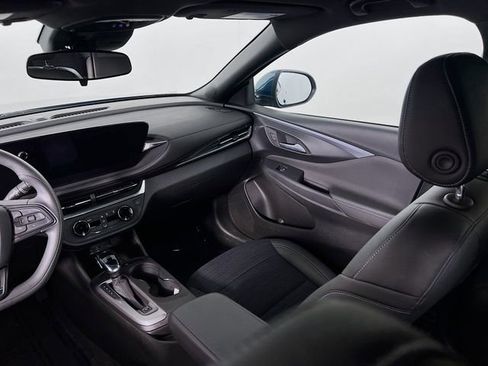 Used 2024 Buick Envista Preferred image 22