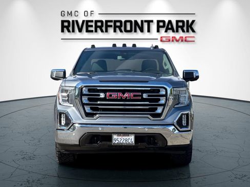 Used 2020 GMC Sierra 1500 SLT w/ SLT Premium Plus Package AWD/4WD image 9