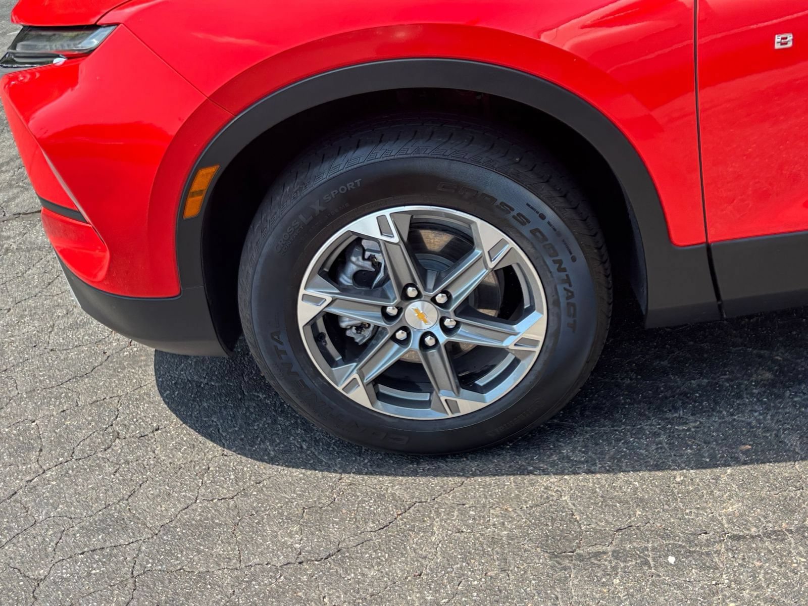 Used 2026 Chevrolet Blazer LT FWD image 25