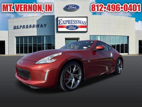 Used 2013 Nissan 370Z Touring w/ Sport Pkg RWD image 1