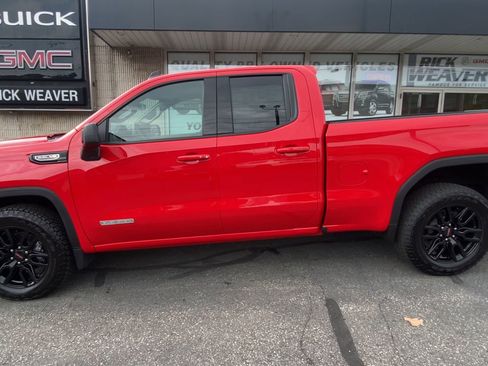 New 2025 GMC Sierra 1500 Elevation image 29