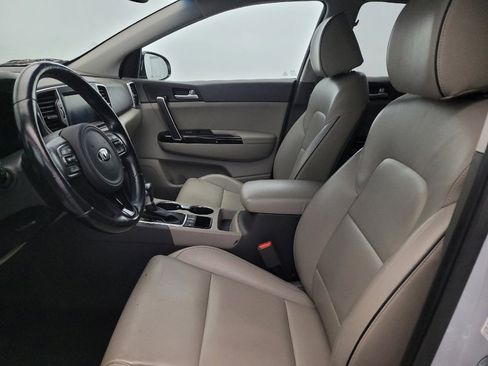 Used 2018 Kia Sportage EX w/ EX Premium Package image 17