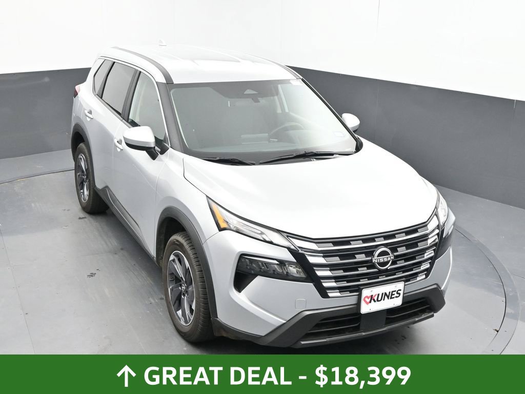 Used 2025 Nissan Rogue SV FWD image 31