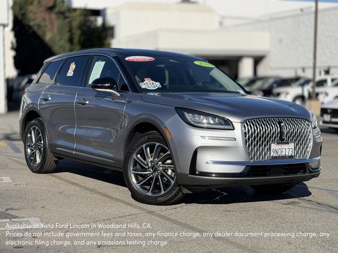 Used 2024 Lincoln Corsair FWD w/ Equipment Group 101A image 1