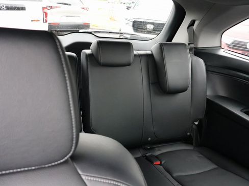 Certified 2023 Honda Odyssey Touring image 13