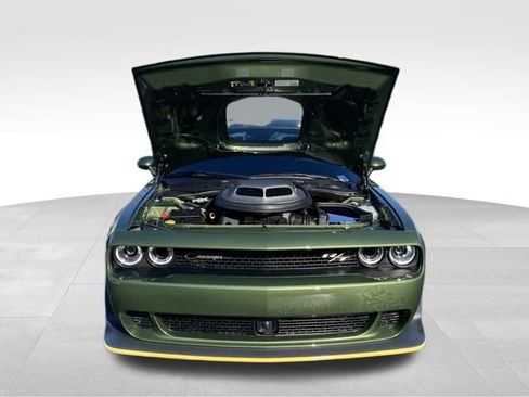 Used 2023 Dodge Challenger R/T Scat Pack image 9