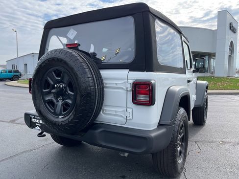 Used 2024 Jeep Wrangler Sport image 43