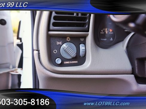 Used 2005 Chevrolet Astro Passenger AWD image 20