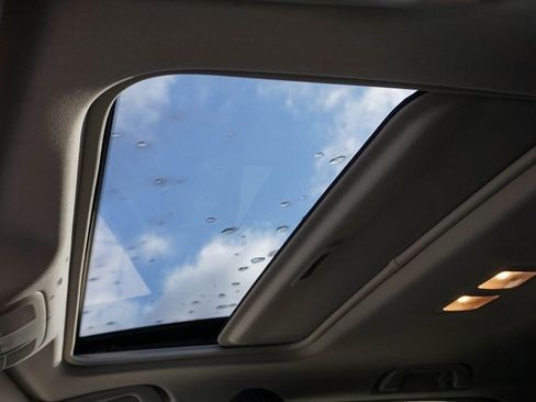 Used 2025 MAZDA CX-5 AWD 2.5 S w/ Preferred Package image 17