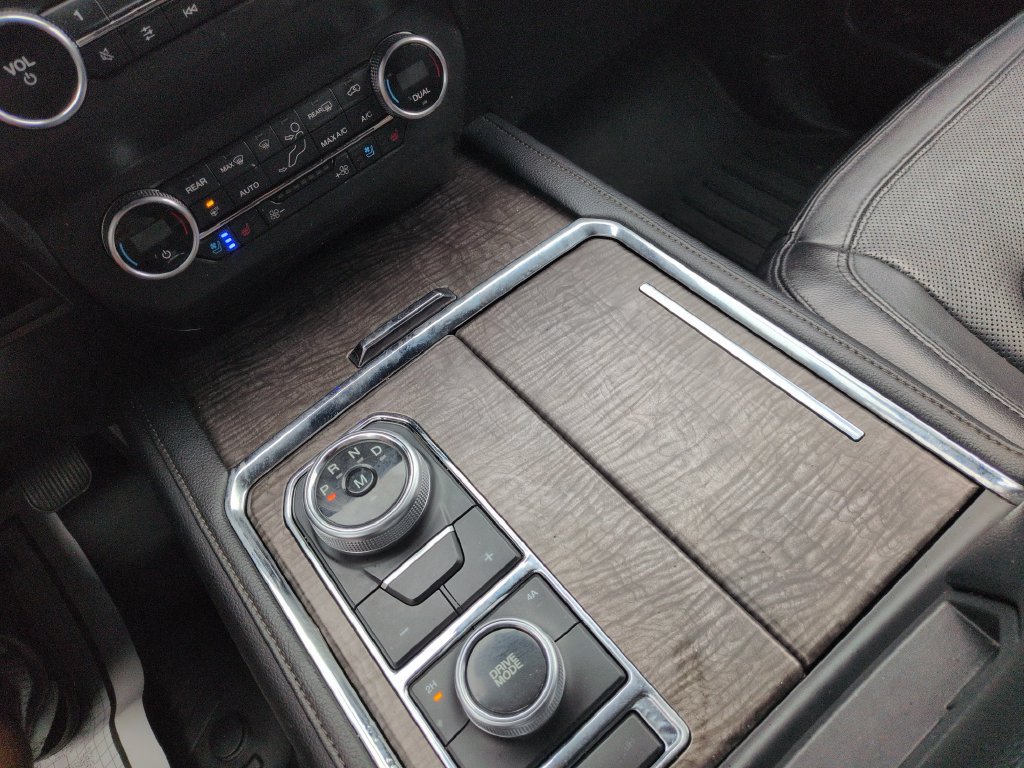 Used 2019 Ford Expedition Max Limited AWD/4WD image 24