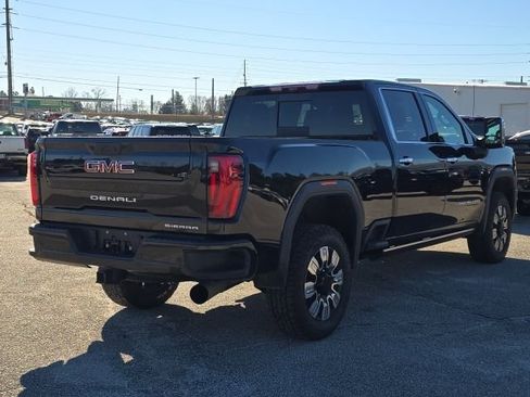 Used 2024 GMC Sierra 2500 Denali w/ Denali Reserve Package image 3