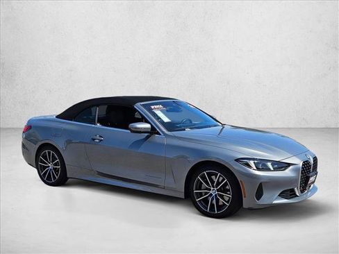 Used 2025 BMW 430i Convertible w/ Premium Package RWD image 3