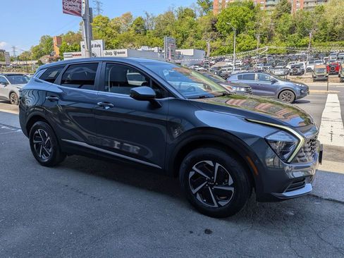 Certified 2023 Kia Sportage LX AWD/4WD image 5