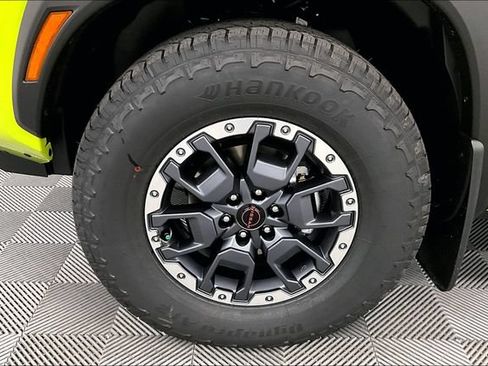 New 2026 Nissan Frontier PRO-4X w/ Pro Premium Package AWD/4WD image 12