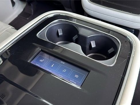 Used 2023 Lincoln Navigator Black Label image 18