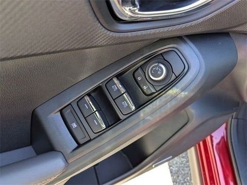 New 2025 Subaru Crosstrek 2.5i Limited w/ Popular Package #3A image 28