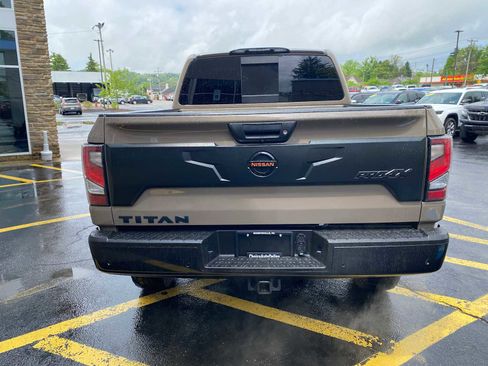 Used 2021 Nissan Titan PRO-4X w/ Pro-4x Utility Package AWD/4WD image 13