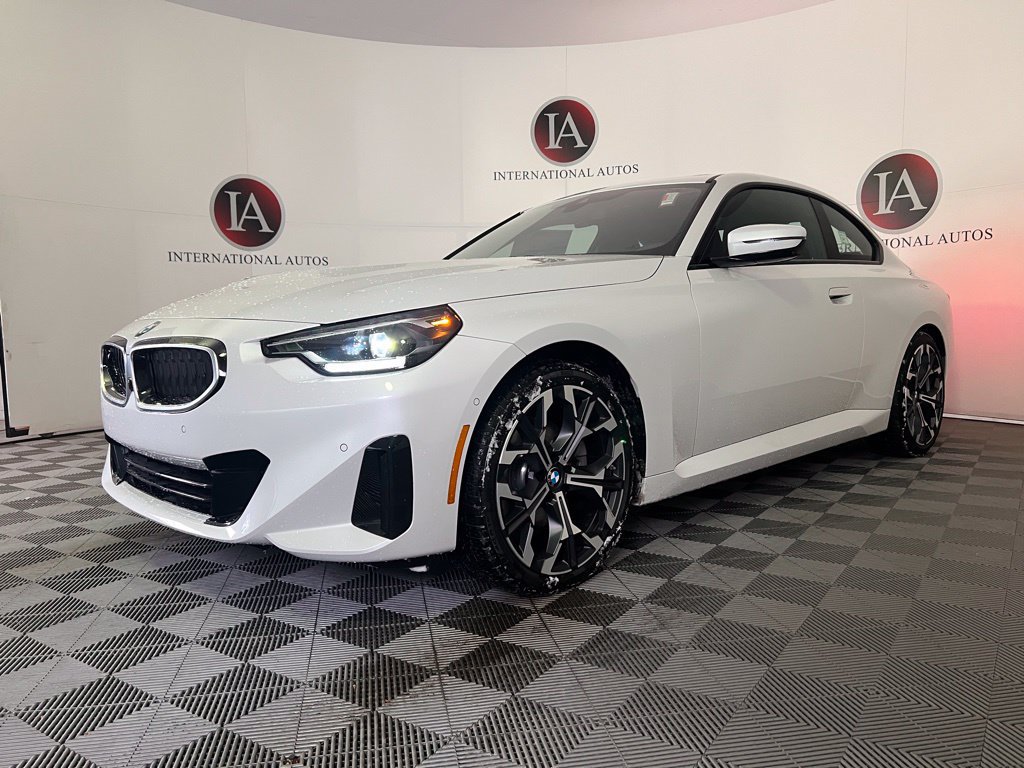 New 2026 BMW 230i xDrive Coupe w/ Convenience Package AWD/4WD image 3