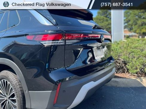 Used 2026 Volkswagen Tiguan S FWD image 9