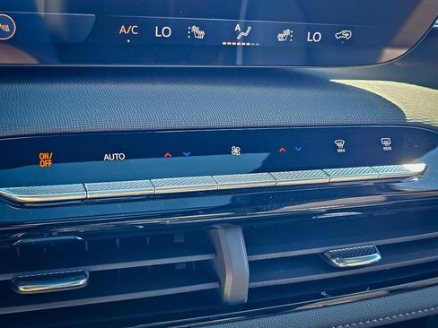 New 2026 Buick Enclave Sport Touring w/ Power Package image 29