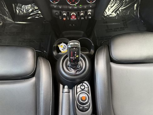 Used 2020 MINI Cooper S FWD image 23