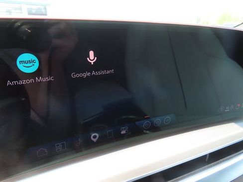 Used 2025 Cadillac Lyriq Luxury AWD/4WD image 23