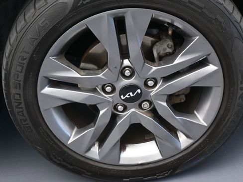Used 2023 Kia Seltos S FWD image 39