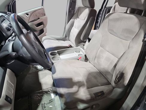 Used 2005 Honda Odyssey EX image 18