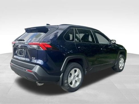 Used 2020 Toyota RAV4 XLE w/ All Weather Liner Package AWD/4WD image 5