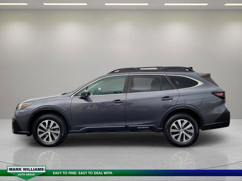 Used 2022 Subaru Outback Premium image 7