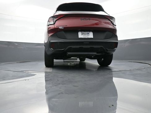 Certified 2025 Kia Sportage X-Line w/ Premium Package AWD/4WD image 32