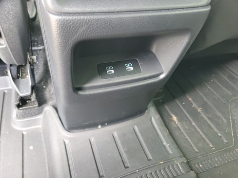 Used 2025 Honda CR-V Sport-L image 18
