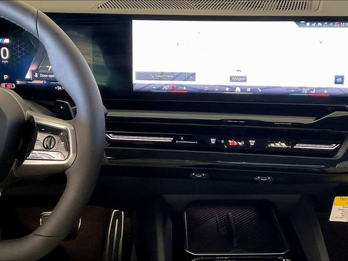 Certified 2025 BMW 530i 530i w/ M Sport Package image 6