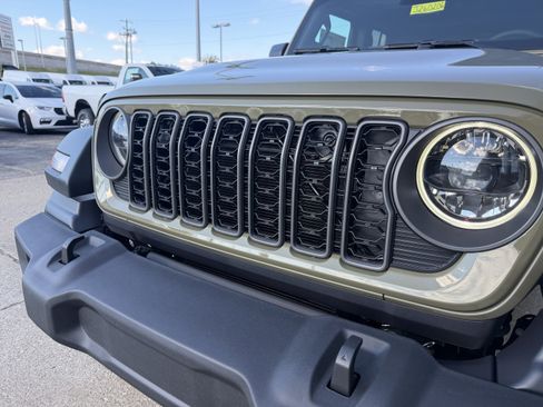 New 2026 Jeep Wrangler Sport S image 18