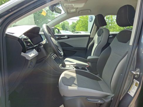 Used 2023 Volkswagen Taos S FWD image 14