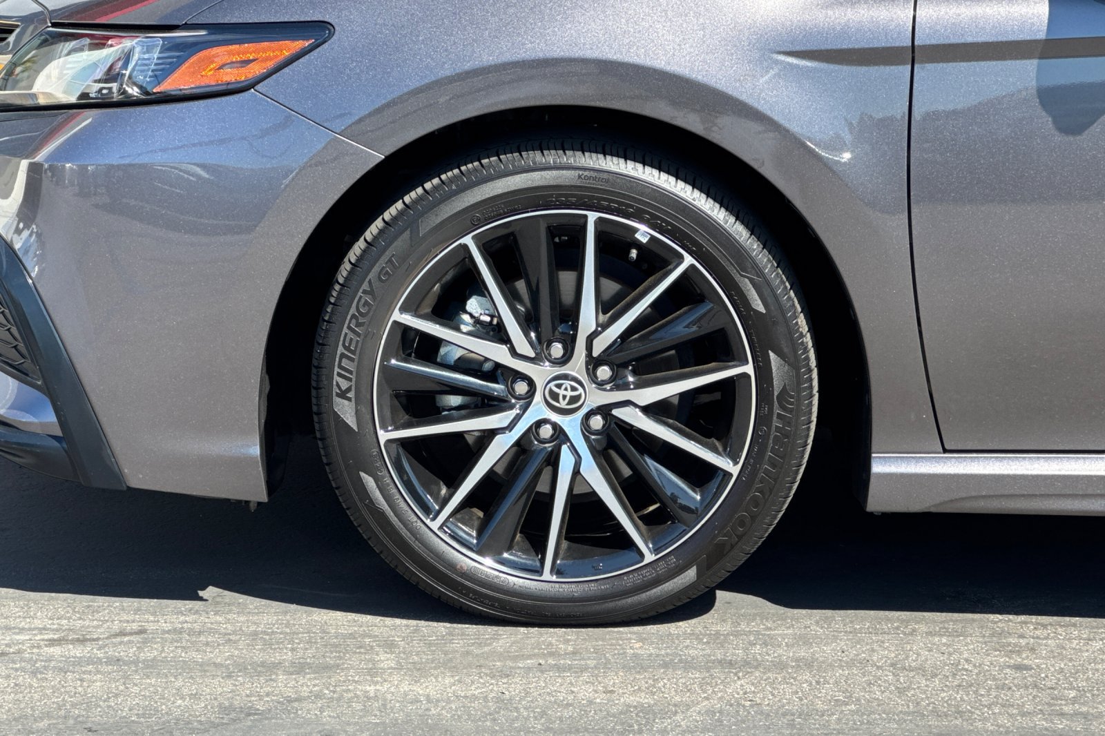 Certified 2024 Toyota Camry SE FWD image 31