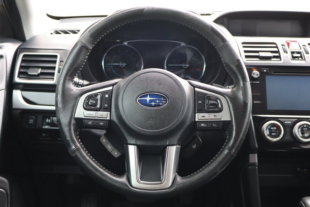 Used 2017 Subaru Forester 2.0XT Touring AWD/4WD image 18