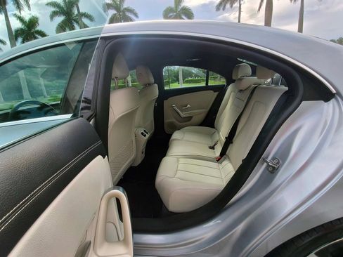 Used 2025 Mercedes-Benz CLA 250 4MATIC image 19