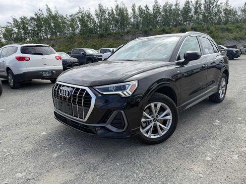 Used 2025 Audi Q3 2.0T Premium AWD/4WD image 1