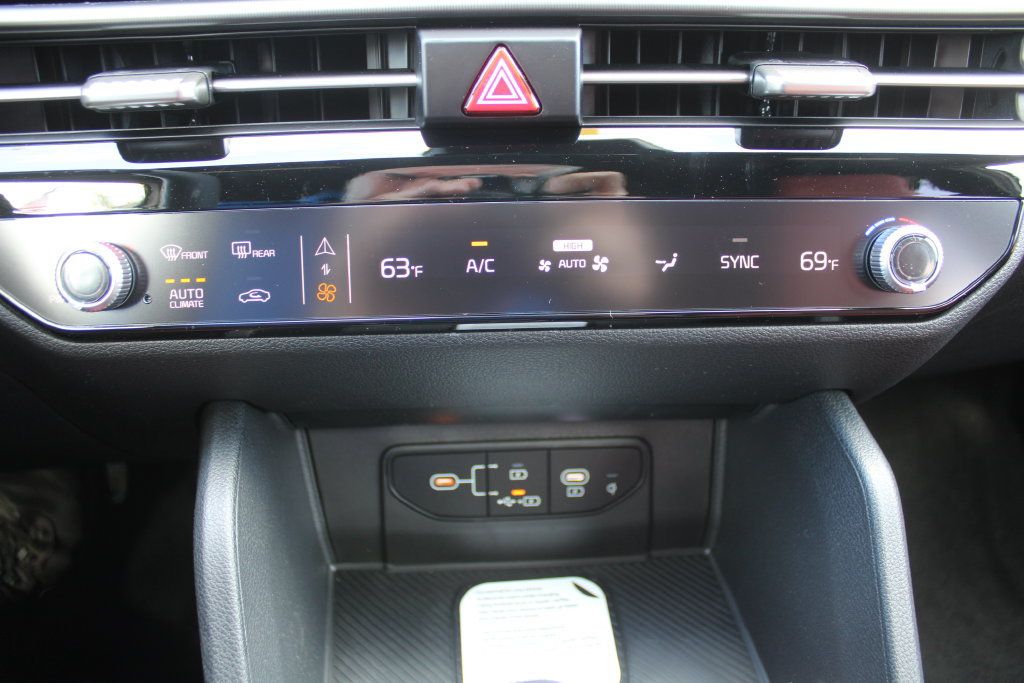 New 2026 Kia Sportage SX AWD/4WD image 43