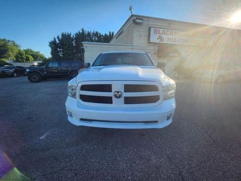 Used 2014 RAM 1500 Express AWD/4WD image 2