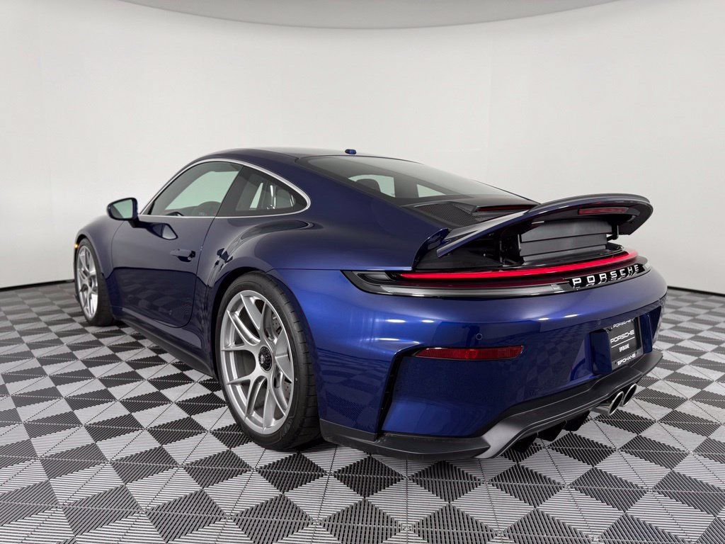 Used 2026 Porsche 911 GT3 RWD image 3