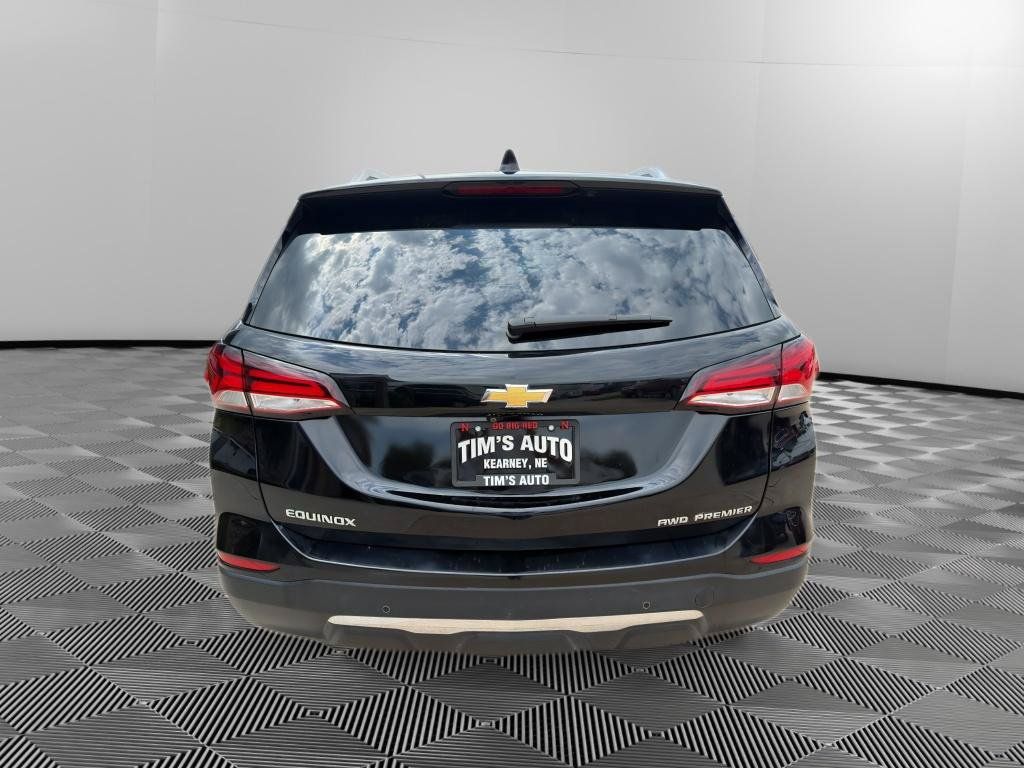 Used 2024 Chevrolet Equinox Premier AWD/4WD image 4