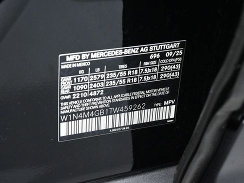 New 2026 Mercedes-Benz GLB 250 image 33