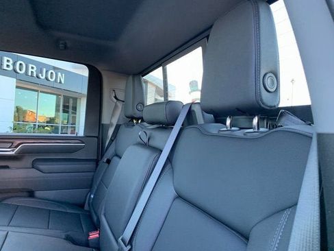 New 2026 GMC Sierra 2500 SLT w/ SLT Premium Package image 11