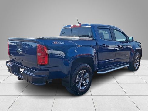 Used 2019 Chevrolet Colorado Z71 AWD/4WD image 5