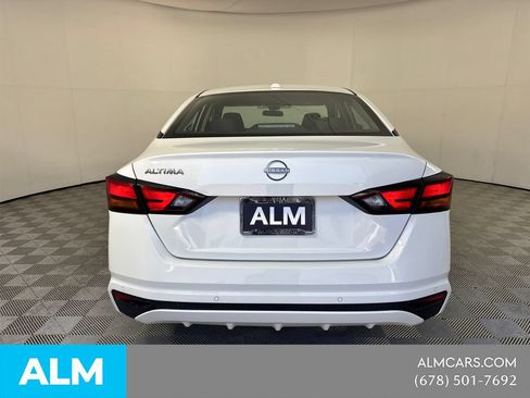 Used 2025 Nissan Altima 2.5 SV FWD image 7